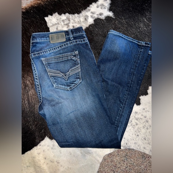 BKE Tyler Jeans - Picture 1 of 3